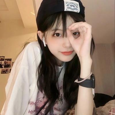 女皇九十展风华 海报